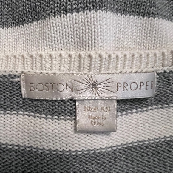 Boston Proper V-Neck Gray and White Striped 3/4 Sleeve Sweater Size XS EUC - Picture 5 of 7